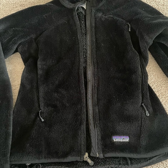 Patagonia fuzzy jacket - Picture 2 of 3